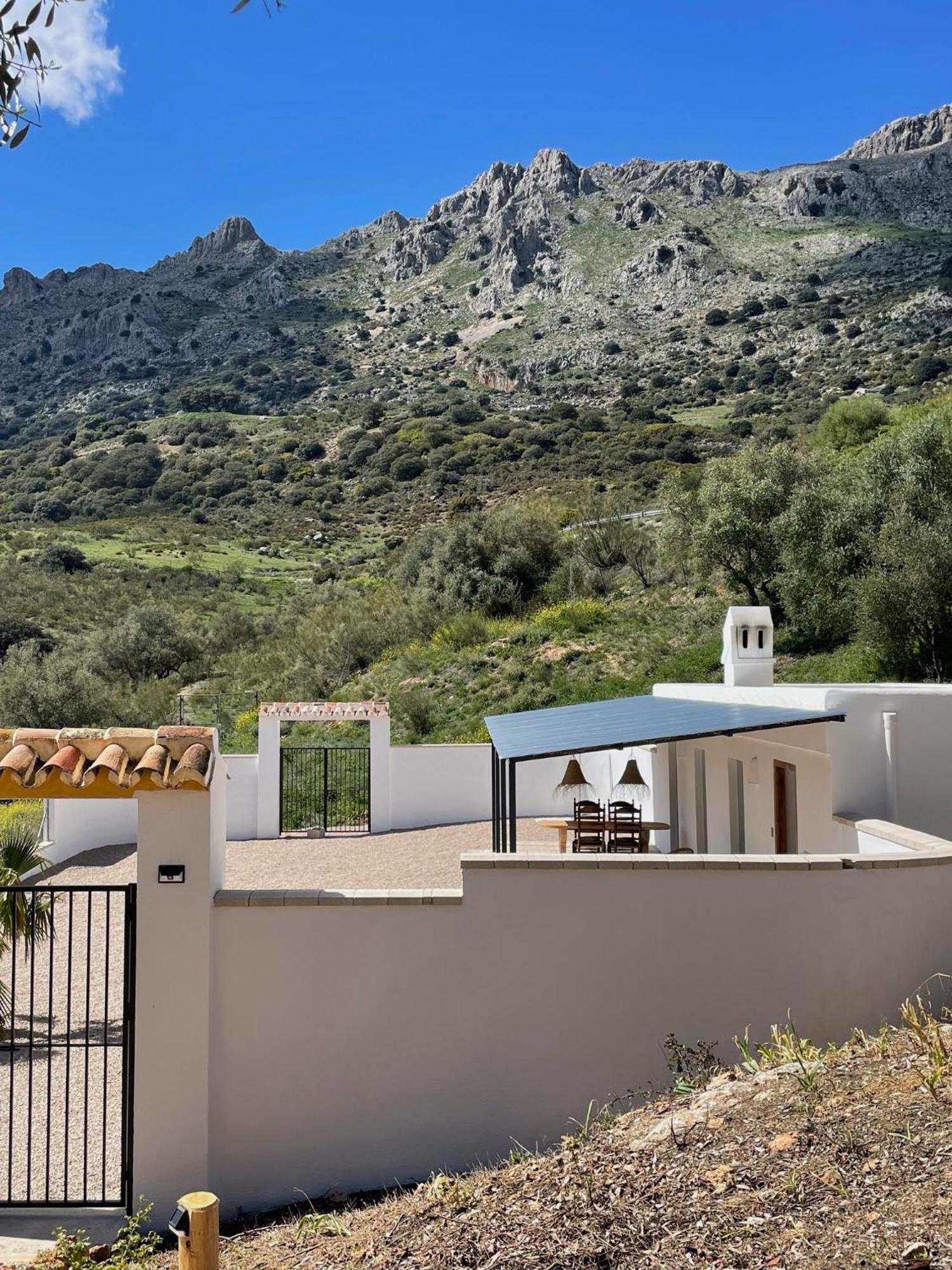 Cortijo Rancho Verde Colmenar Exterior photo
